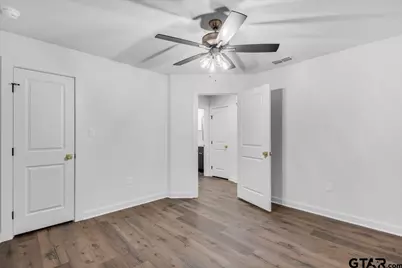 917 Crosby, Tyler, TX 75701 - Photo 14