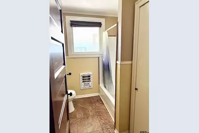 228 N Texas, Pittsburg, TX 75686 - Photo 8