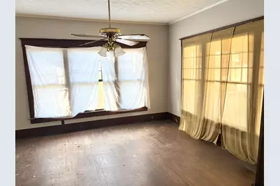 217 N Texas, Pittsburg, TX 75686 - Photo 12