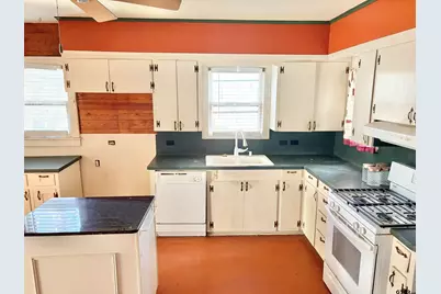 437 Jefferson, Pittsburg, TX 75686 - Photo 16