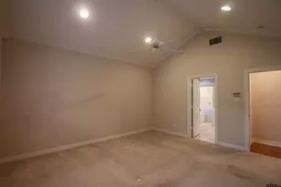 704 Paloma St, Tyler, TX 75703 - Photo 12