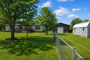 254 County Rd 1727, Yantis, TX 75497 - Photo 4