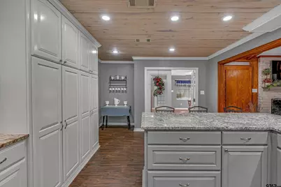 1814 Northpark Circle, Longview, TX 75605 - Photo 20