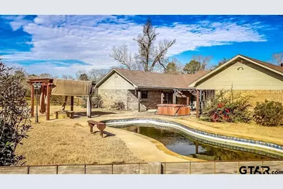 21781 Cr 2160, Troup, TX 75789 - Photo 16