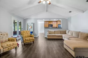 1004 Oakwood Dr, Longview, TX 75604 - Photo 14