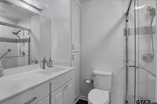 1704 Oakwood Dr, Troup, TX 75789 - Photo 16