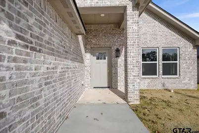 435 Harmony St., Tyler, TX 75702 - Photo 2