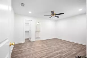 435 Harmony St, Tyler, TX 75702 - Photo 8