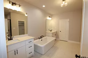 14176 Lexi Ct, Tyler, TX 75703 - Photo 18