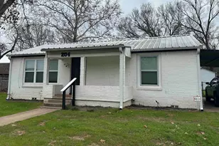 204 W N, Lindale, TX 75771 - Photo 2