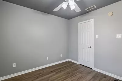 411 Amanda Ct, Whitehouse, TX 75791 - Photo 6