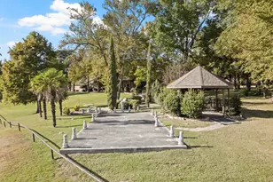 201 Country Club Dr, Mt Pleasant, TX 75455 - Photo 42