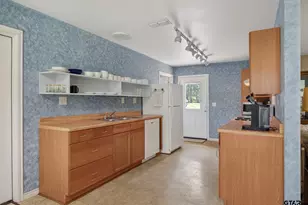 20650 W Grove Club Lake Rd, Whitehouse, TX 75791 - Photo 8