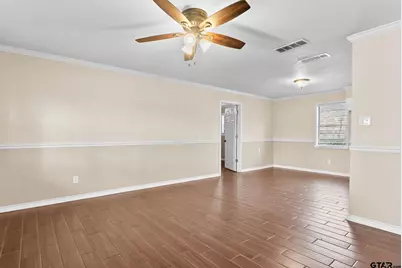 303 Lowry St., Arp, TX 75750 - Photo 4