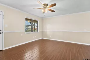 303 Lowry St, Arp, TX 75750 - Photo 6