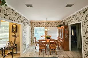 2001 Ventureview Dr, Palestine, TX 75801 - Photo 2