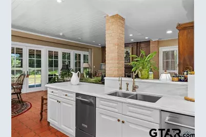 708 Richardson Lane, Henderson, TX 75654 - Photo 22