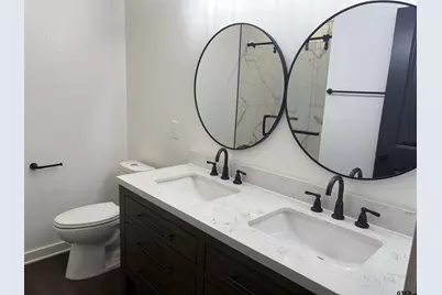 509 Giraud, Mineola, TX 75773 - Photo 8