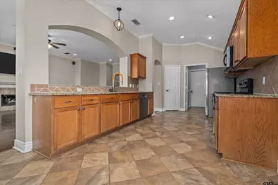 833 Greenwood Circle, Lindale, TX 75771 - Photo 8