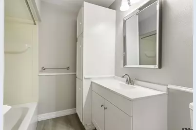 411 N College St, Lindale, TX 75771 - Photo 14