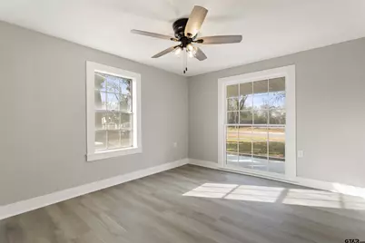 411 N College St, Lindale, TX 75771 - Photo 16