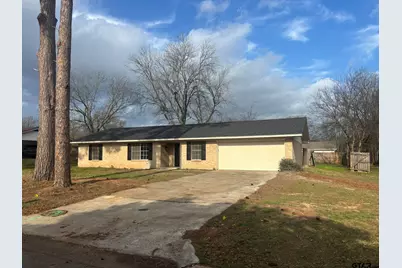 206 Park Lane, Pittsburg, TX 75686 - Photo 1