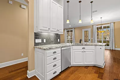 3949 Hanover Place, Tyler, TX 75701 - Photo 18