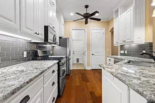 3949 Hanover Pl, Tyler, TX 75701 - Photo 14