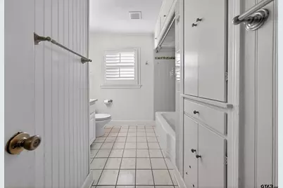 1521 S Sneed Avenue, Tyler, TX 75701 - Photo 32