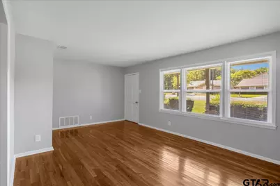 834 S Tipton Ave, Tyler, TX 75701 - Photo 8