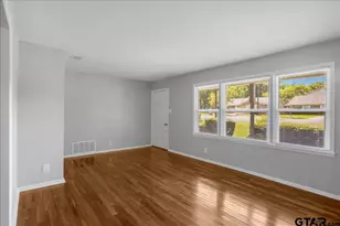 834 S Tipton Ave, Tyler, TX 75701 - Photo 8