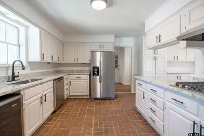 1116 Kingspark Dr., Tyler, TX 75703 - Photo 16