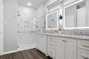 731 Cambridge Bend Cir, Tyler, TX 75703 - Photo 12