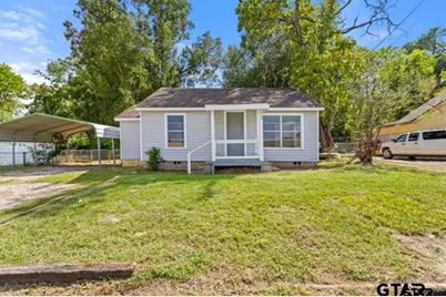 210 Cooper St, Lindale, TX 75771 - Photo 1
