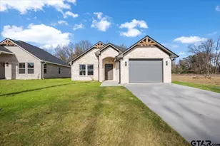 427 Harmony St, Tyler, TX 75702 - Photo 2
