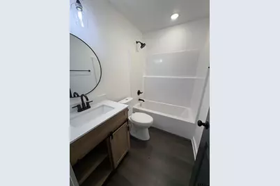 515 Giraud, Mineola, TX 75773 - Photo 10