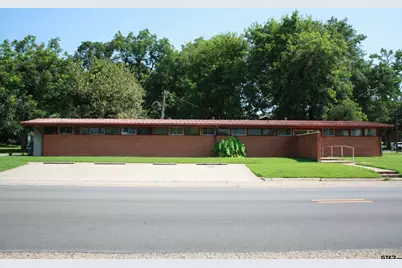 300 W Broadway, Winnsboro, TX 75494 - Photo 4