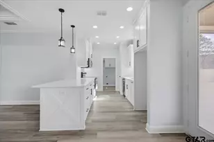 524 W 32nd St, Tyler, TX 75702 - Photo 10