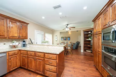 1414 Nottingham, White Oak, TX 75693 - Photo 20