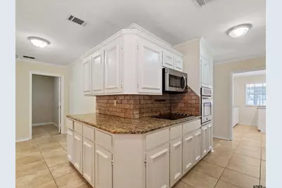 442 Golf Rd, Gilmer, TX 75645 - Photo 20