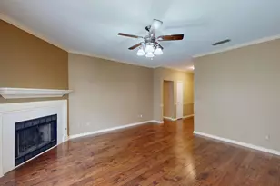 5401 Hollytree Dr, Tyler, TX 75703 - Photo 4