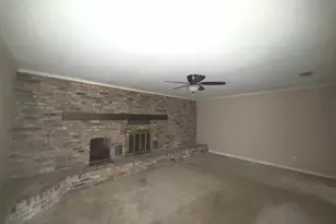 206 Summit, Gilmer, TX 75644 - Photo 2