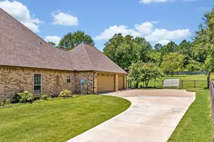 200 Oakland, Longview, TX 75605 - Photo 32
