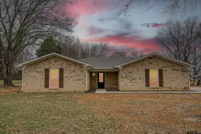 113 Montgomery St, Elkhart, TX 75839 - Photo 1