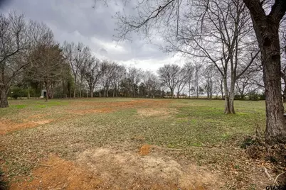 113 Montgomery St, Elkhart, TX 75839 - Photo 32