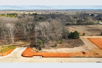 17135 Woodcrest Circle, Lindale, TX 75771 - Photo 10