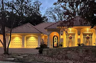 4306 Cascades Blvd, Tyler, TX 75709 - Photo 2