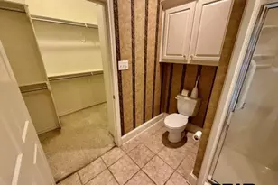 1911 Hollyglen, Tyler, TX 75703 - Photo 16