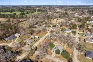 306 Pueblo Dr, Gilmer, TX 75644 - Photo 6