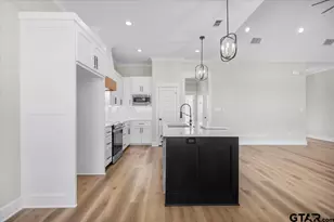 2732 County Rd 328 W, Tyler, TX 75706 - Photo 14